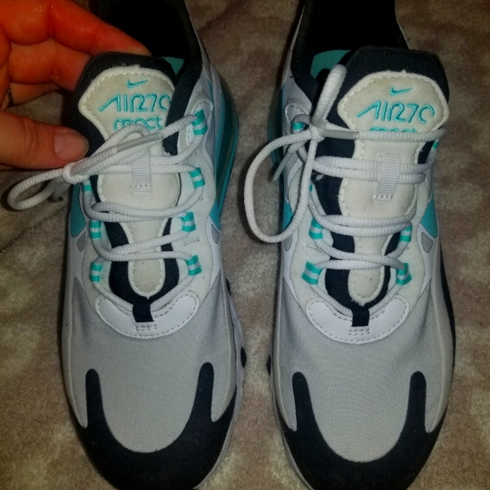 💙Nikes💙
